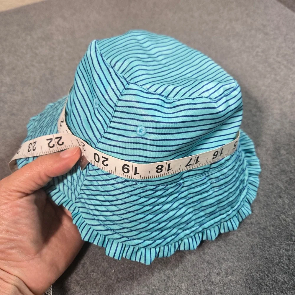 UV Skinz Kids Reversible Bucket Hat Blue Pineapple Sun Hat Unisex UPF 50+